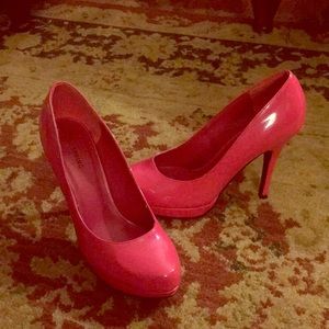 Hot. Pink. Heels.